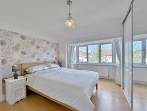 Photo 17- click for photo gallery